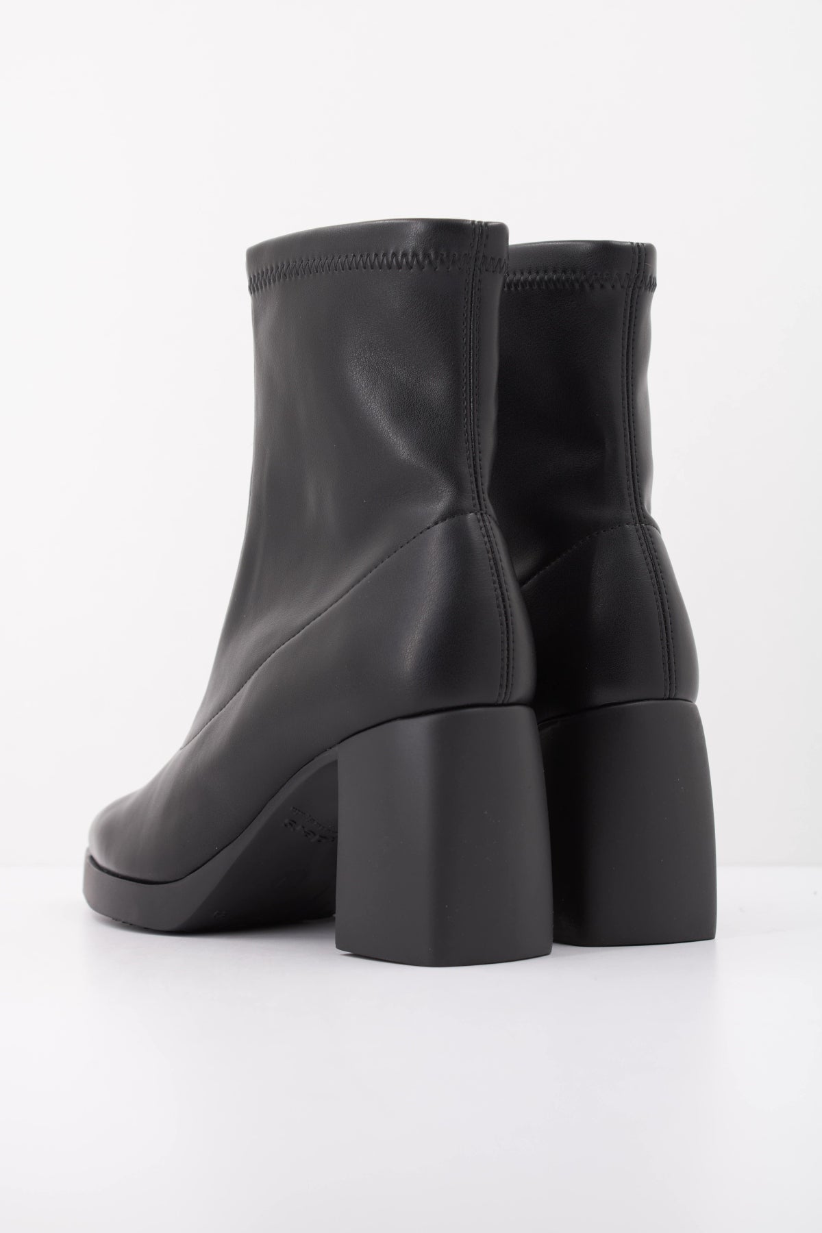 WONDERS L BOTA NEW YORK en color NEGRO  (4)