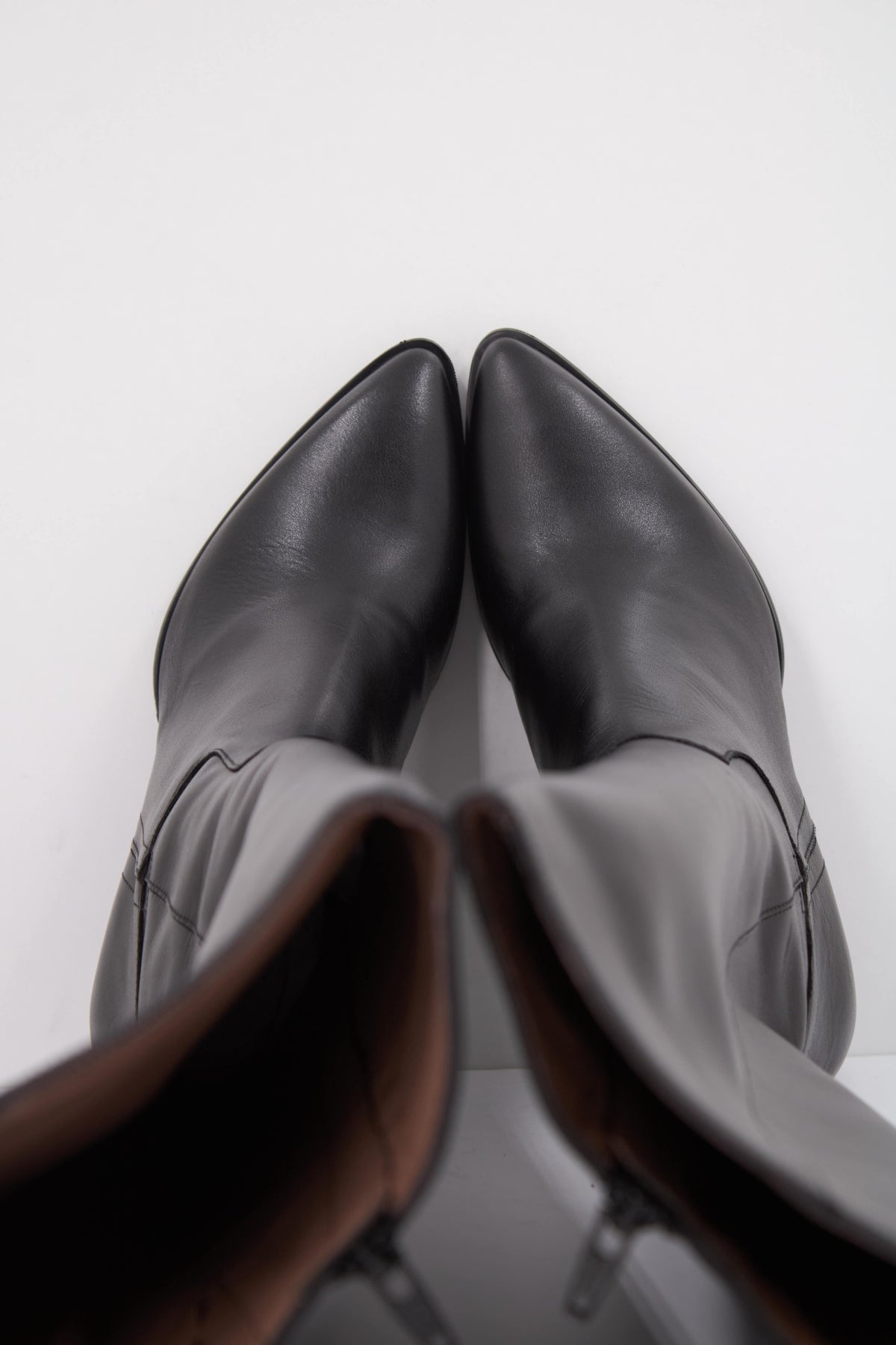 WONDERS M BOTA ISY en color NEGRO  (3)