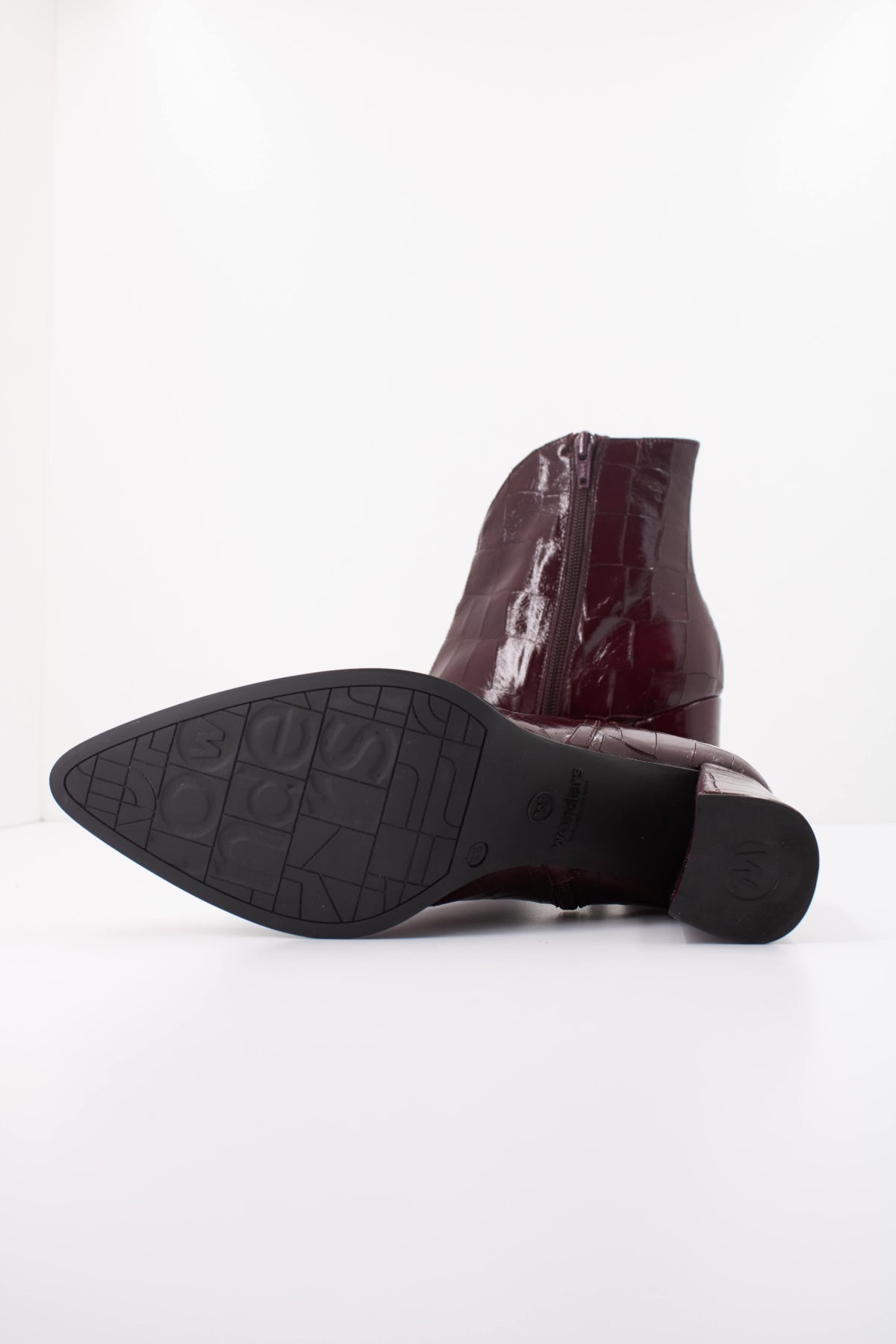 WONDERS M BOTIN VELVET en color BURDEOS  (5)