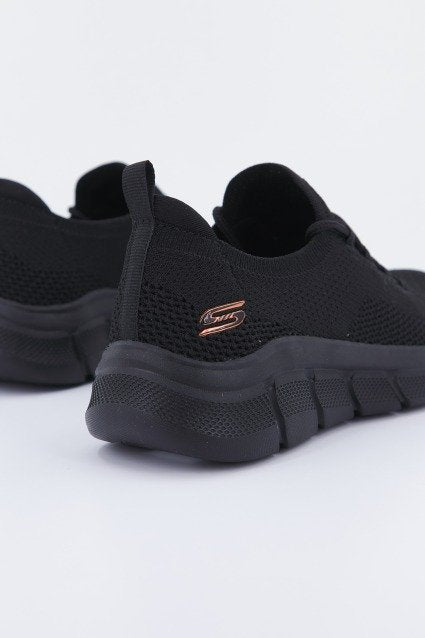 SKECHERS BOBS B FLEX - COLOR CONNEC en color NEGRO  (3)