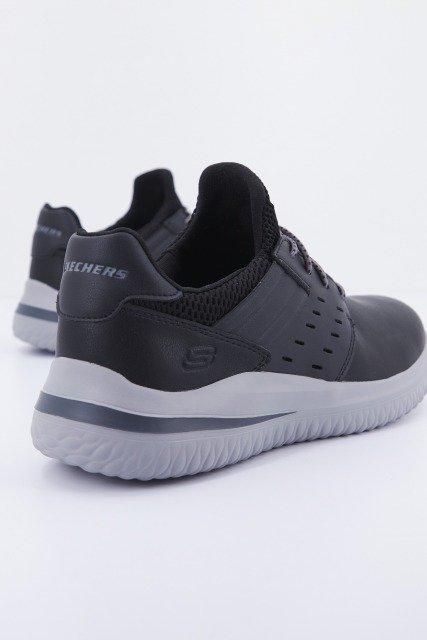 SKECHERS DELSON . EZRA en color NEGRO  (3)