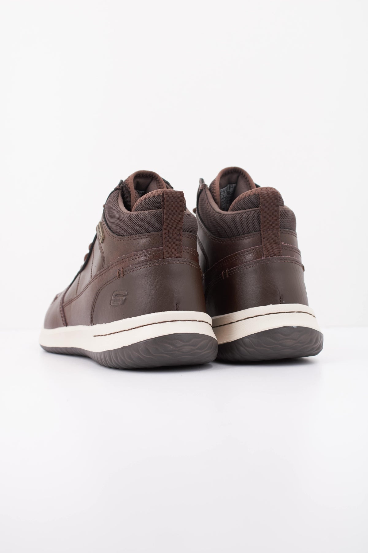 SKECHERS DELSON SELECTO en color MARRON  (4)