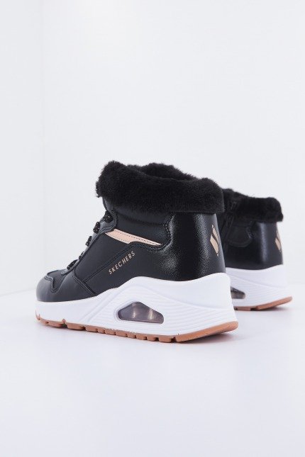SKECHERS UNO COZY ON AIR en color NEGRO  (3)
