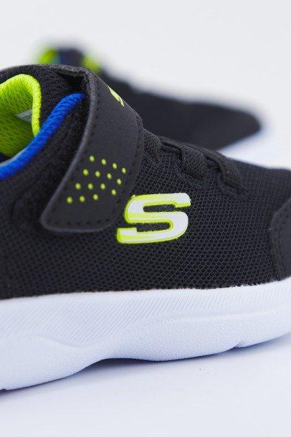 SKECHERS SKECH-STEPZ . MINI  en color NEGRO  (4)