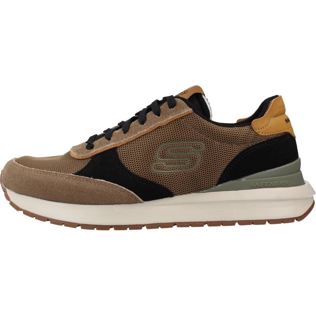 SKECHERS MIYOTO en color MARRON  (2)