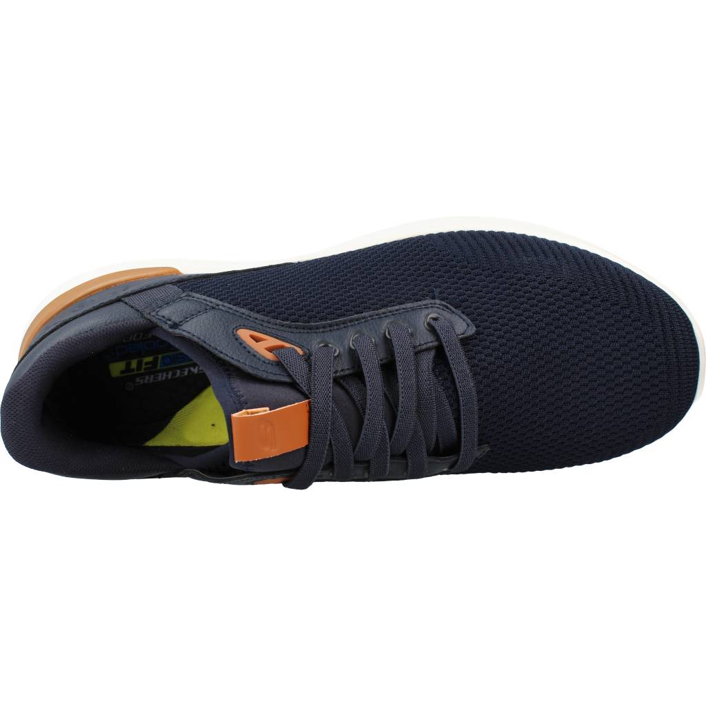 SKECHERS LASITER en color AZUL  (7)