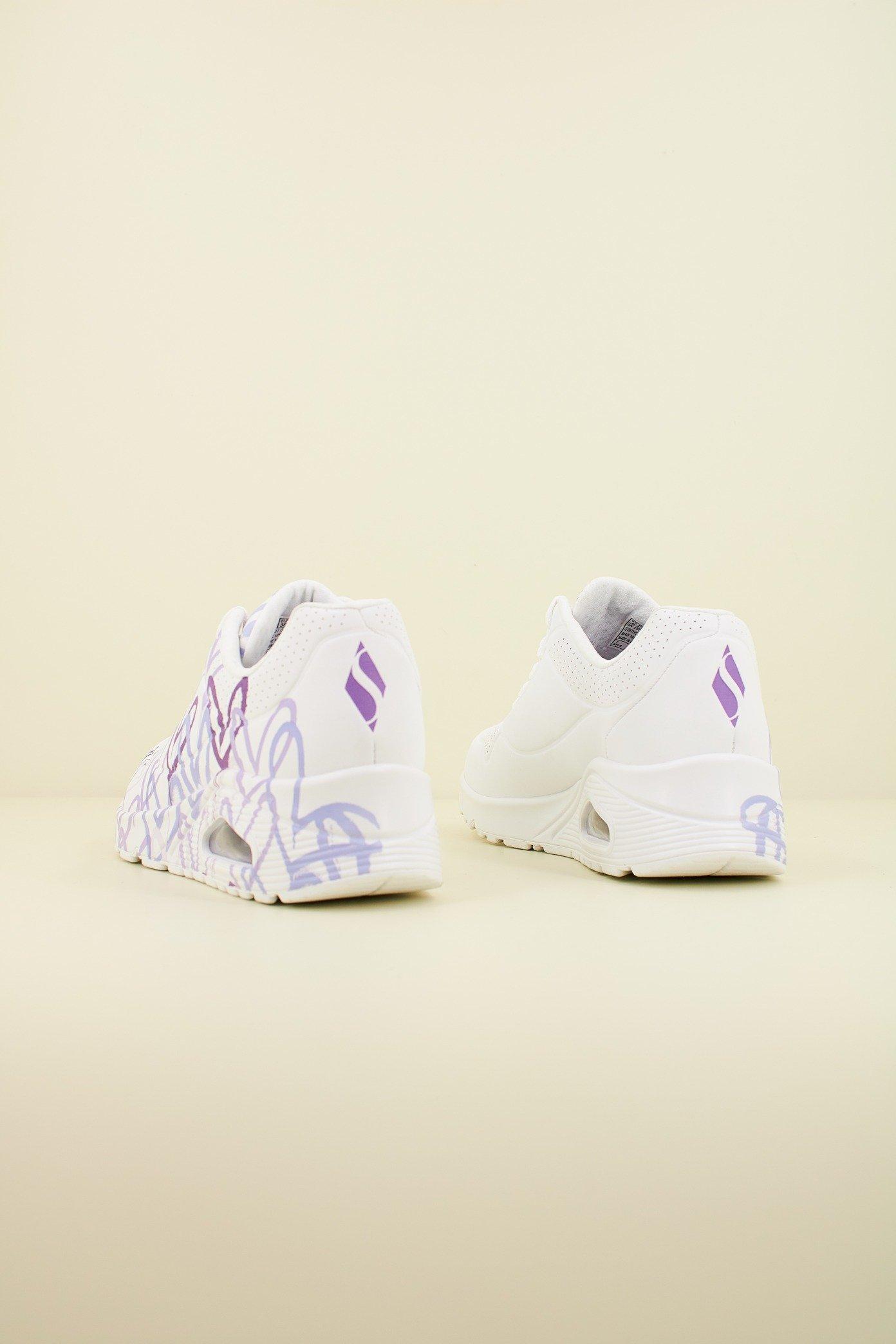 SKECHERS UNO-SPREAD THE LOVE en color BLANCO  (3)