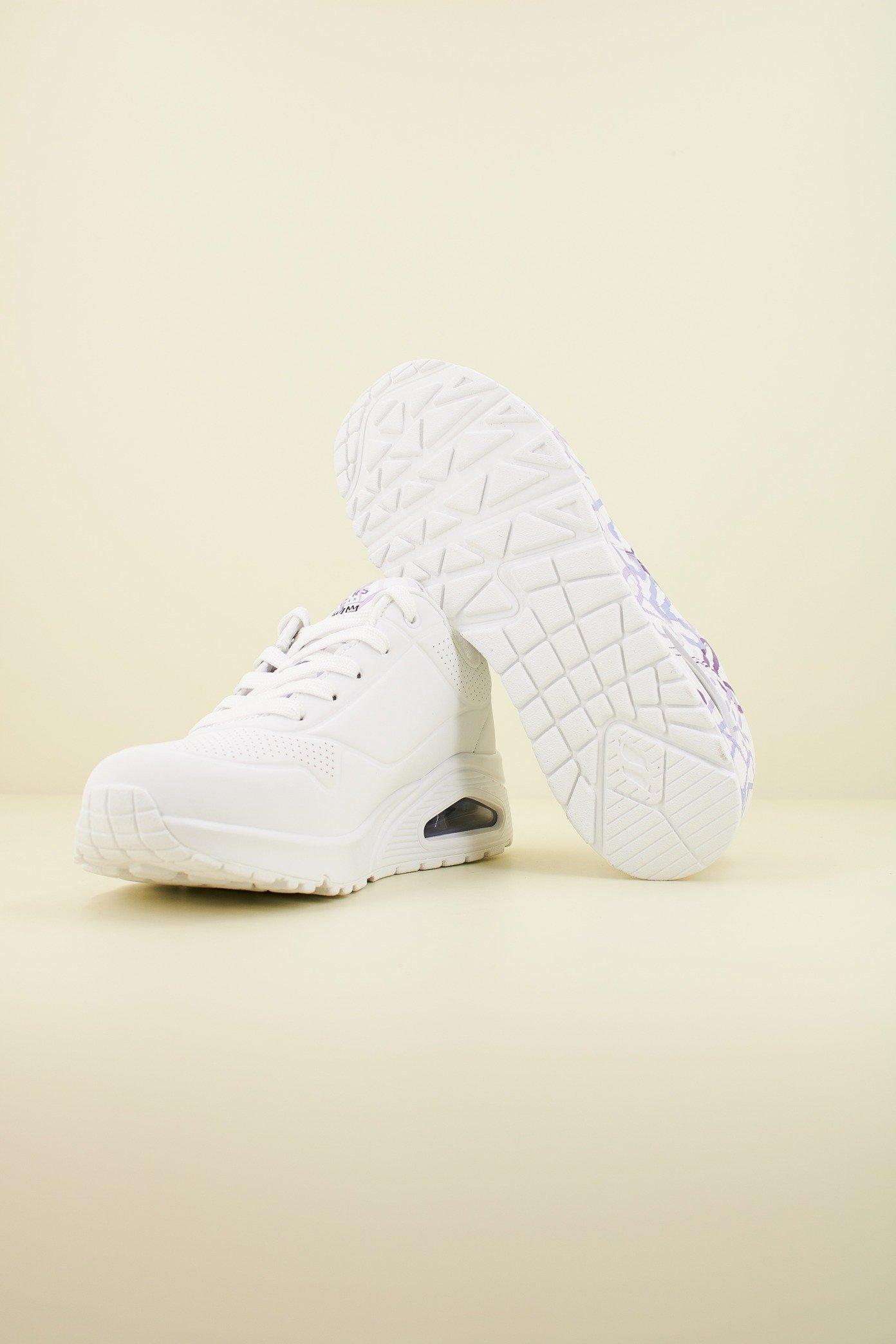 SKECHERS UNO-SPREAD THE LOVE en color BLANCO  (4)