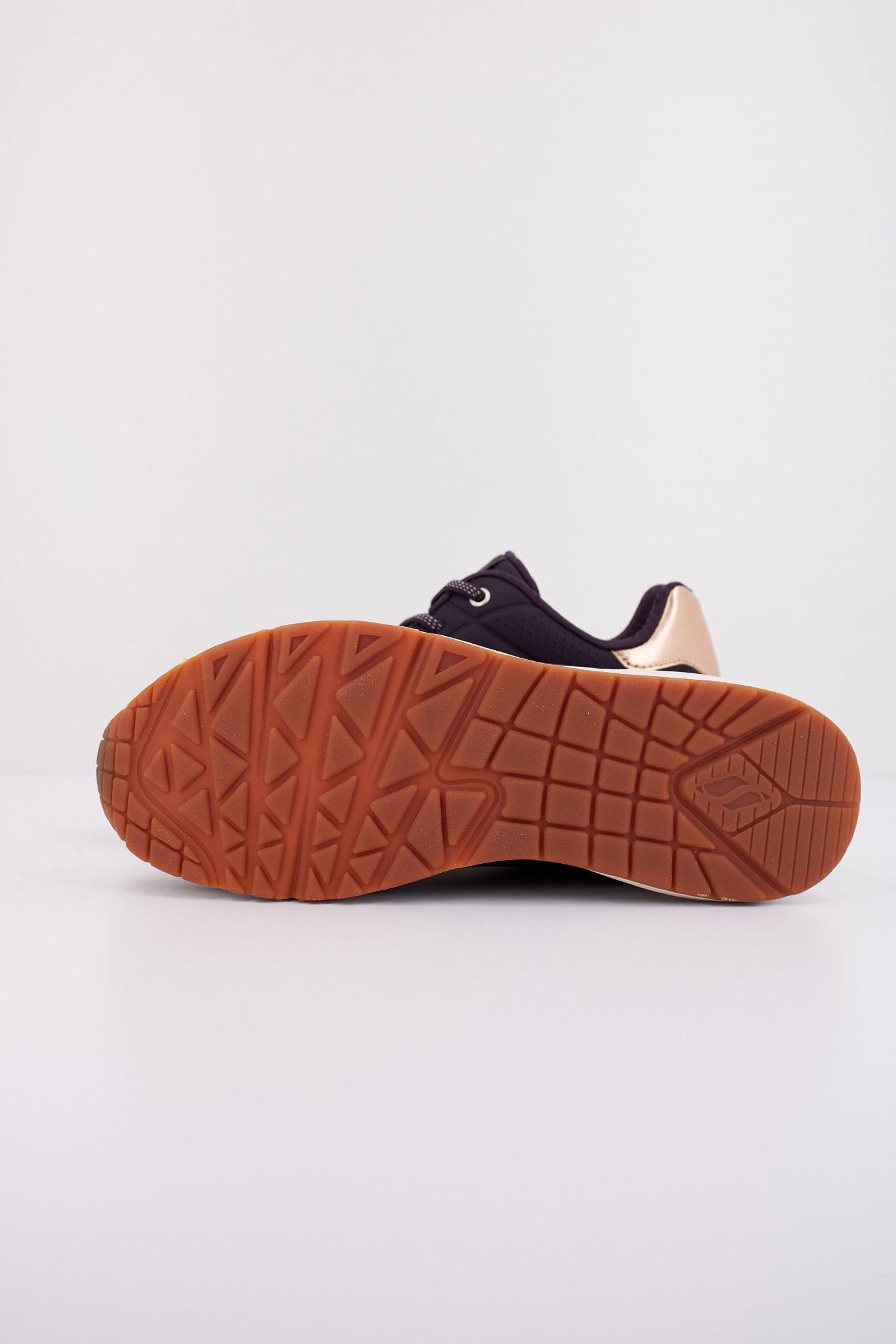 SKECHERS SHIMMER AWAY en color VIOLETA  (5)