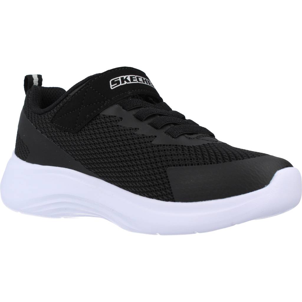 SKECHERS  SELECTORS en color NEGRO  (5)