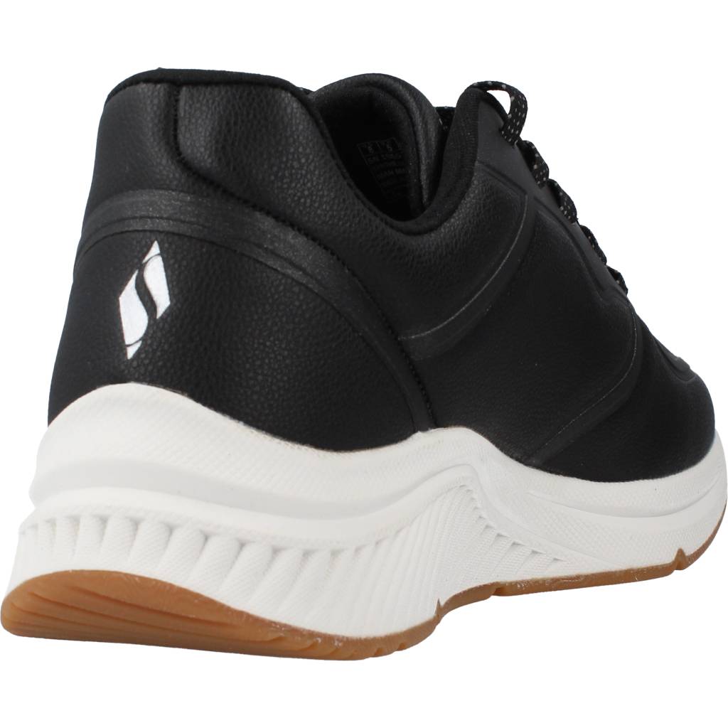 SKECHERS  ARCH FIT S-MILES- MILE MAKE en color NEGRO  (3)