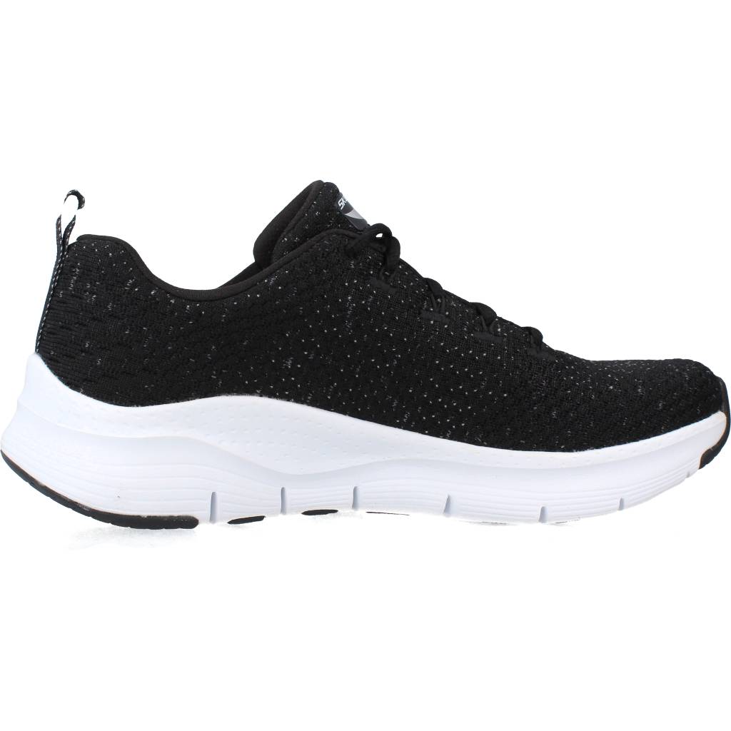SKECHERS S en color NEGRO  (4)
