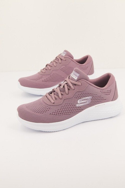 SKECHERS SKECH-LITE PRO en color VIOLETA  (1)