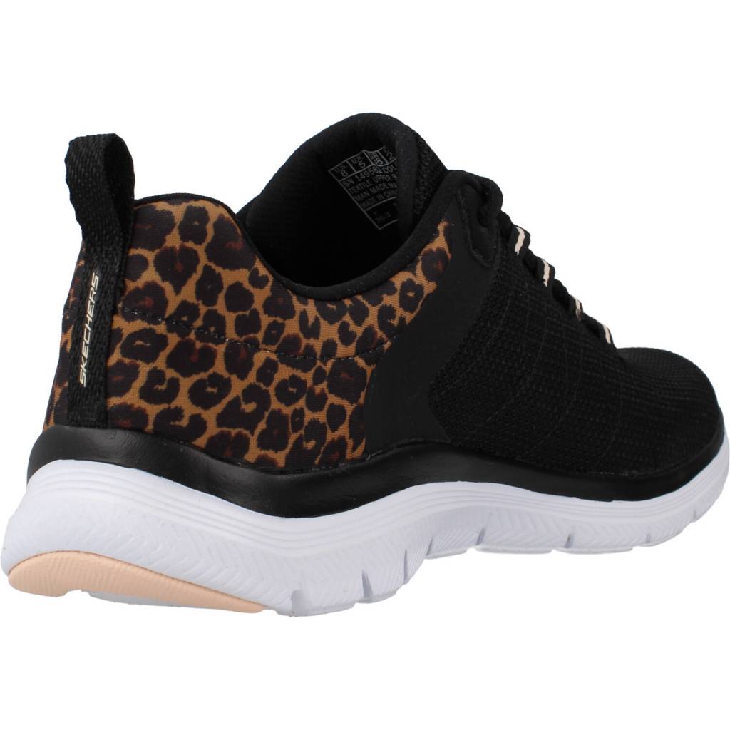 SKECHERS S en color NEGRO  (3)