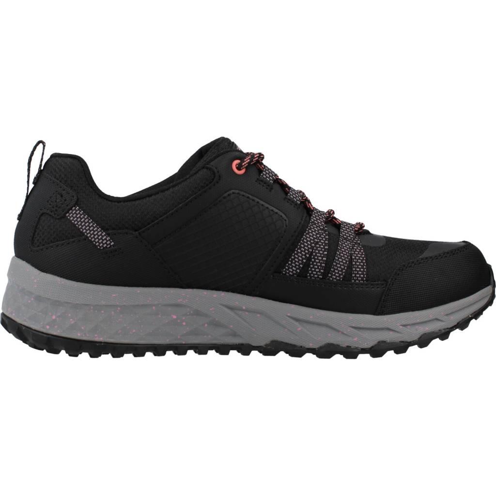 SKECHERS  ESCAPE PLAN en color NEGRO  (4)