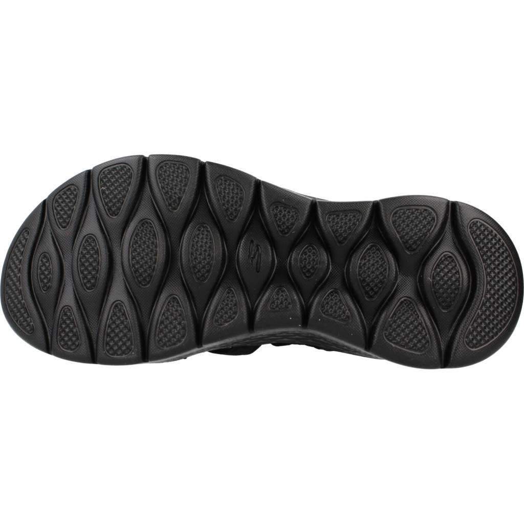 SKECHERS GO WALK FLEX SANDAL en color NEGRO  (6)