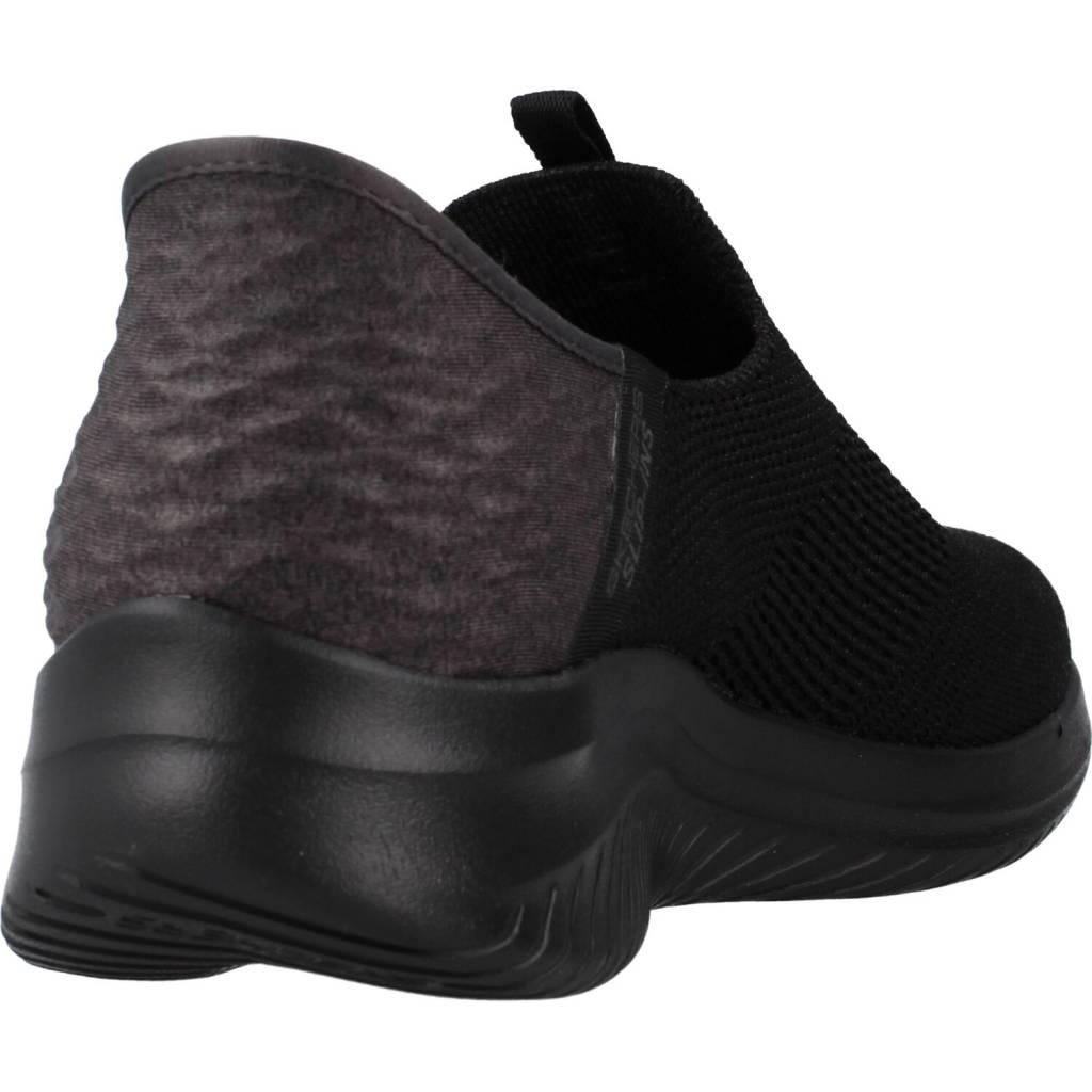 SKECHERS SLIP-INS: SUMIT en color NEGRO  (3)