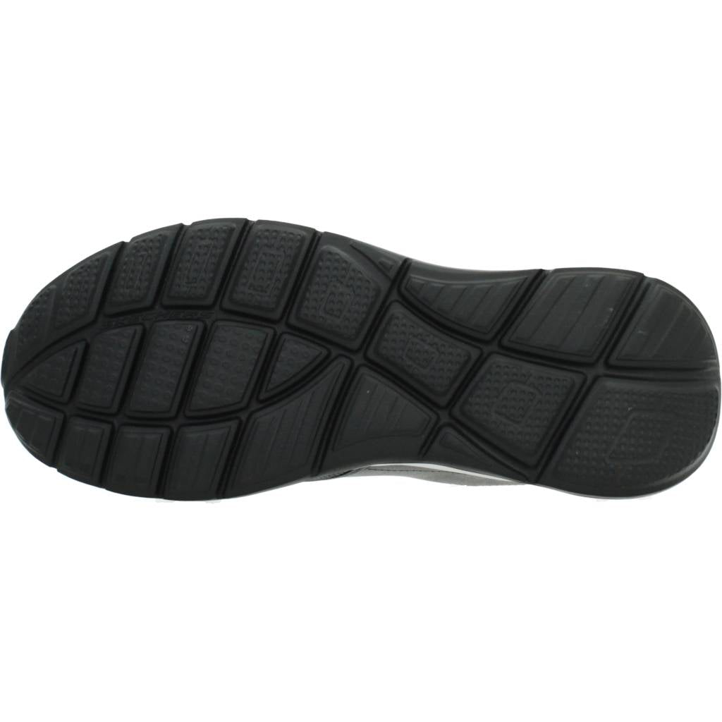 SKECHERS  EQUALIZER . en color GRIS  (6)