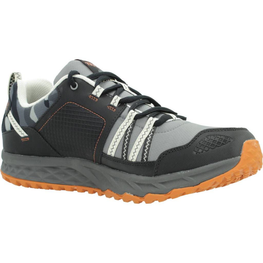 SKECHERS ESCAPE PLAN en color NEGRO  (5)
