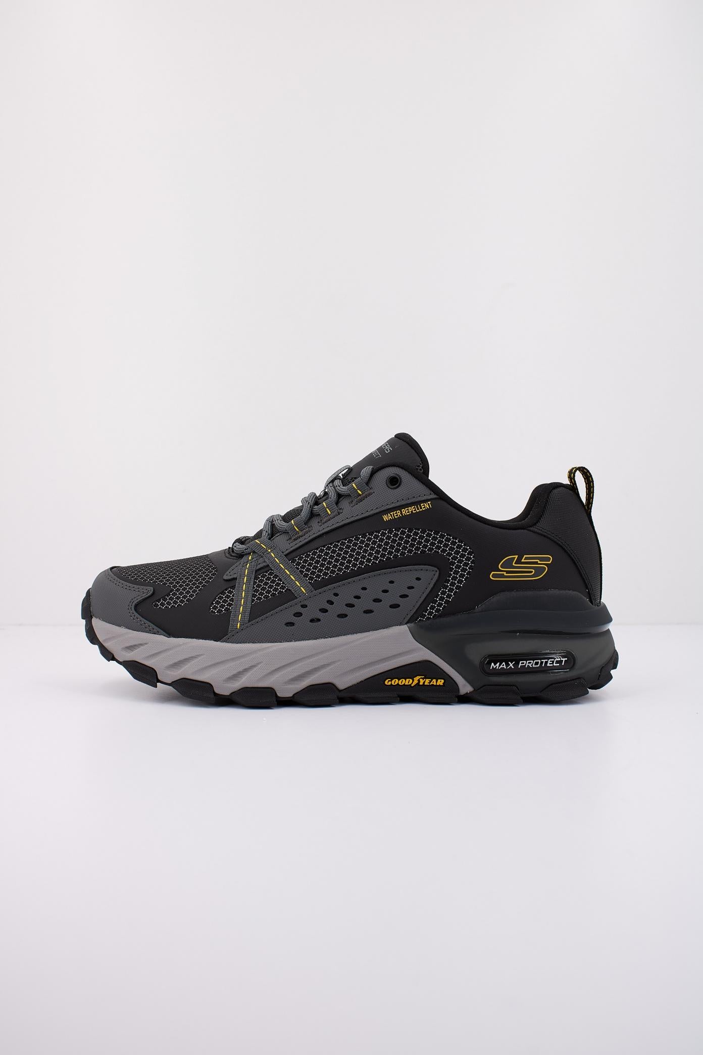 SKECHERS MAX PROTECT en color GRIS  (2)