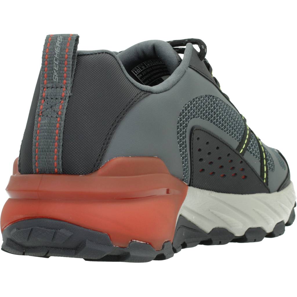 SKECHERS MAX PROTECT en color GRIS  (3)