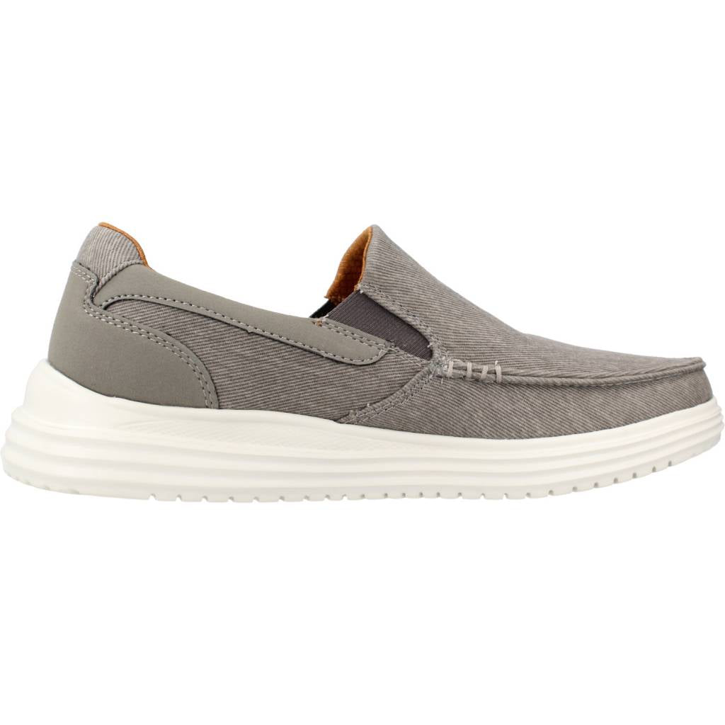 SKECHERS  PROVEN - MOC en color MARRON  (4)