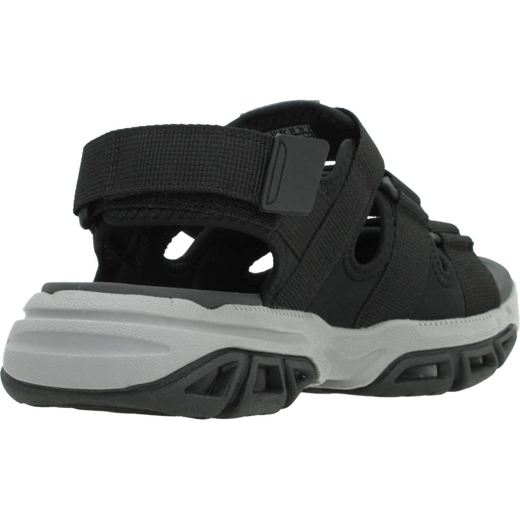 SKECHERS ATLAN-BODIE en color NEGRO  (3)
