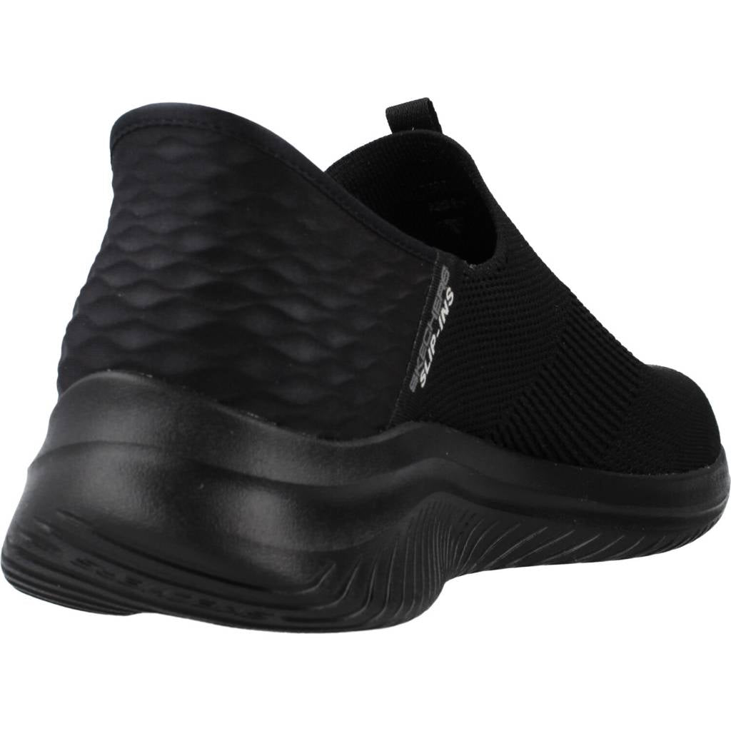 SKECHERS SLIP-INS: ULTRA FLEX . en color NEGRO  (3)