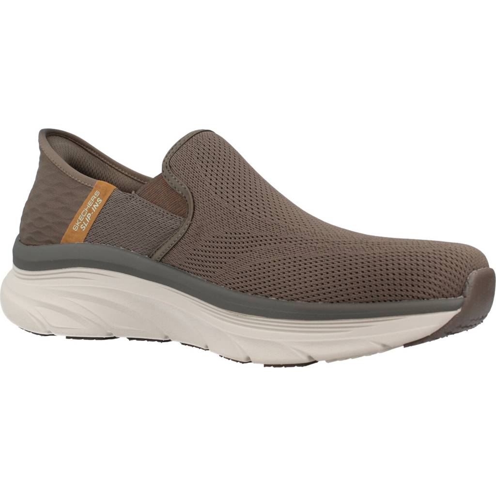 SKECHERS SLIP-INS RF: D'LUX WALKER en color MARRON  (5)