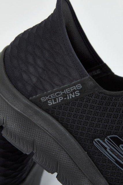 SKECHERS SLIP INS: SUMMITS en color NEGRO  (4)