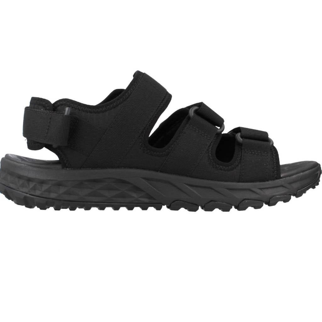 SKECHERS ESCAPE PLAN TRAIL en color NEGRO  (4)