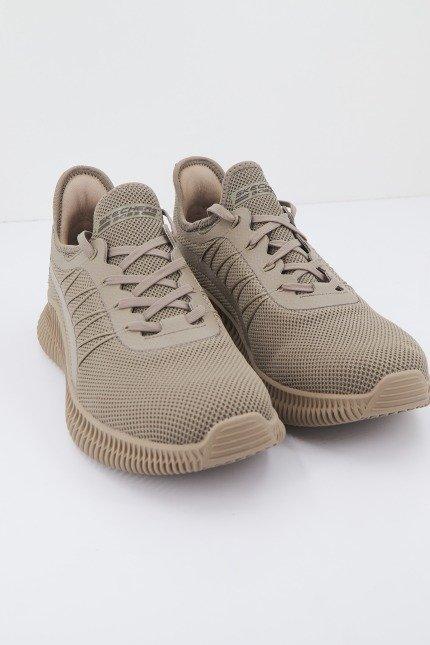 SKECHERS BOBS GEO SLIP-INS en color VERDE  (1)