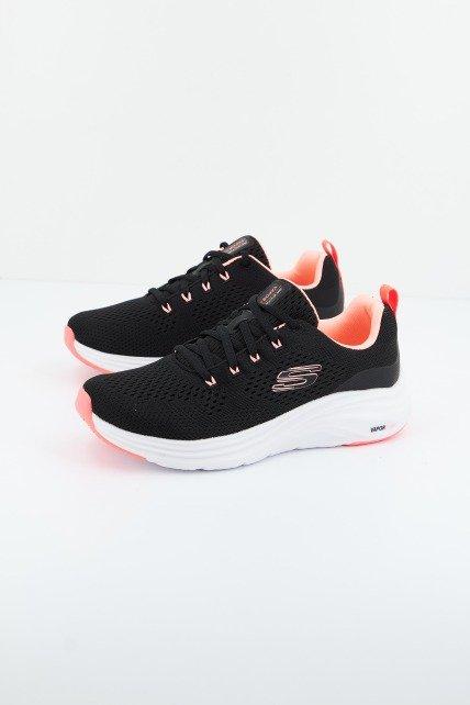 SKECHERS S en color NEGRO  (1)