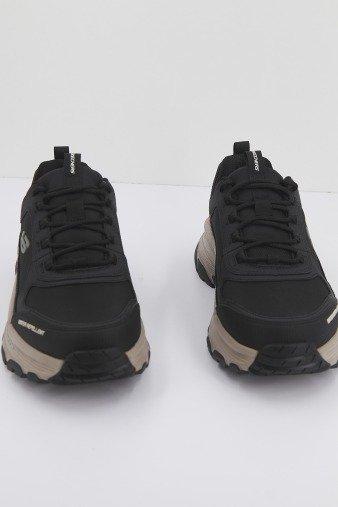 SKECHERS D'LUX TREKKER en color NEGRO  (2)