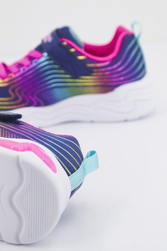 SKECHERS WAVY BEAMS en color AZUL  (3)
