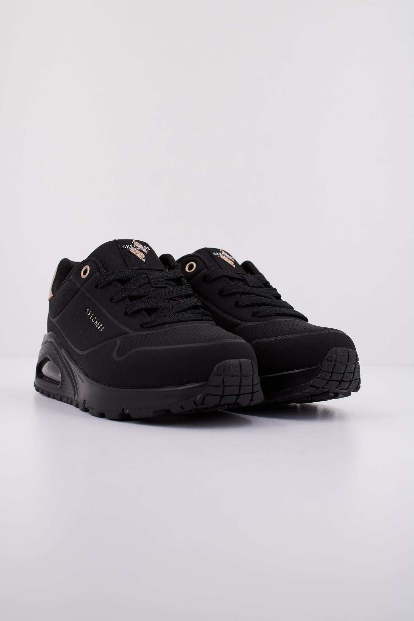 SKECHERS UNO GEN - SHIMMER A en color NEGRO  (2)