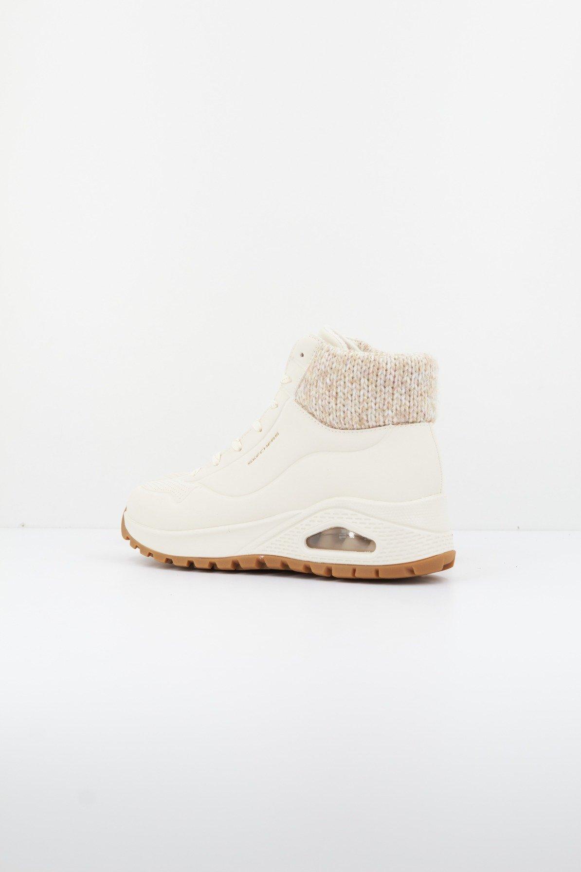 SKECHERS UNO RUGGED en color BLANCO  (3)