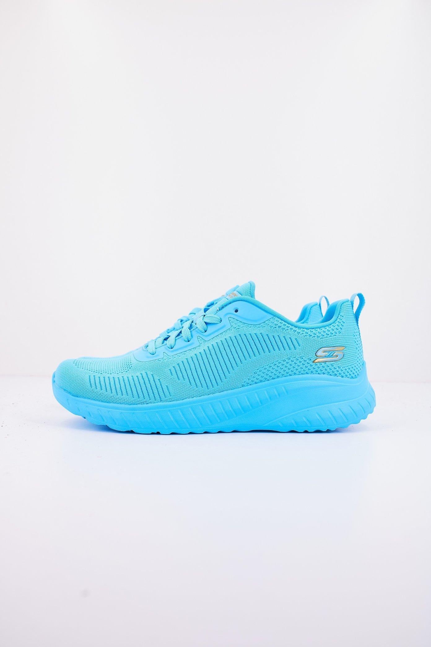 SKECHERS BOBS SQUAD CHAOS en color AZUL  (1)