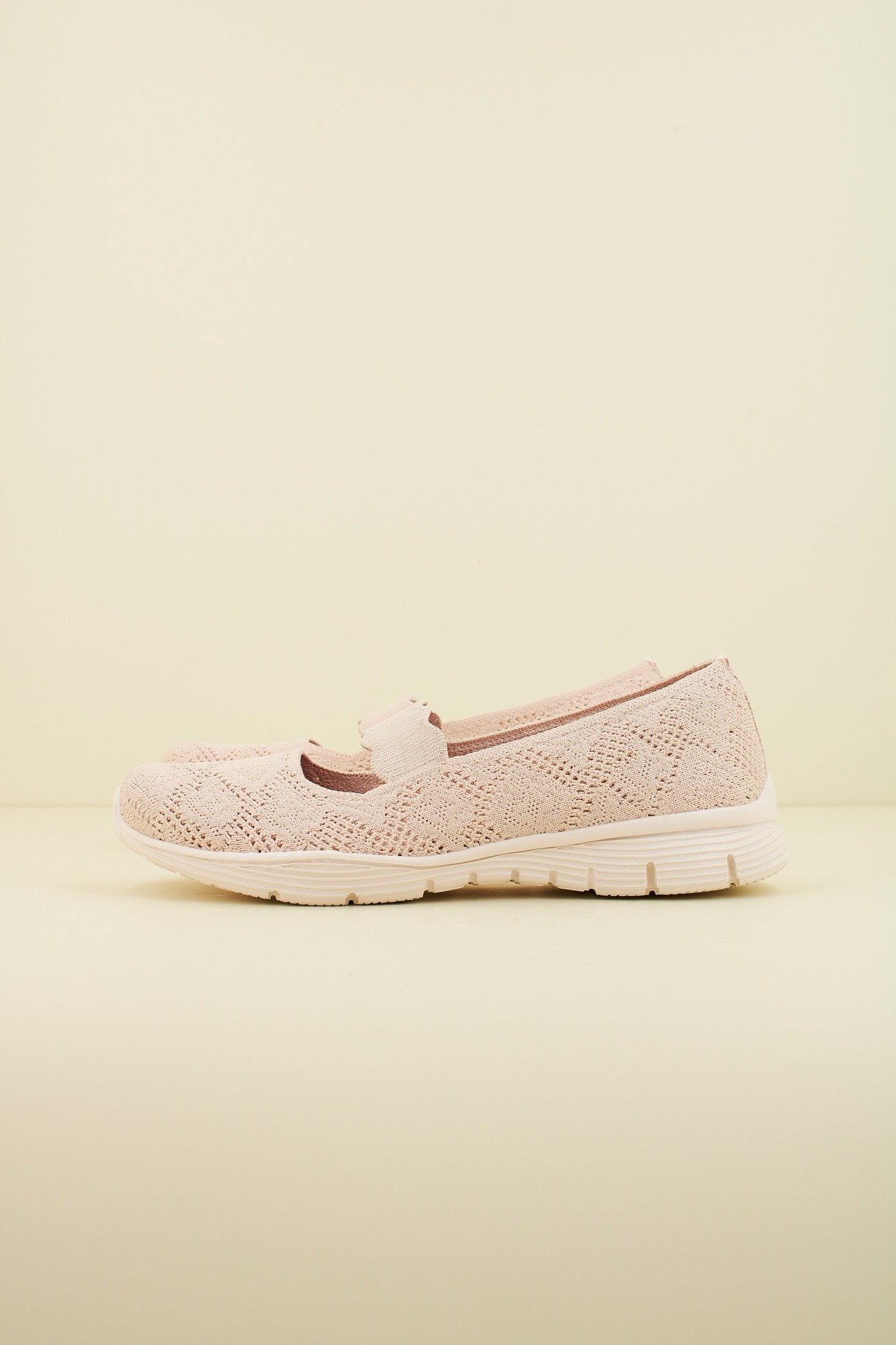 SKECHERS SEAGER - CASUAL PARTY en color BEIS  (1)