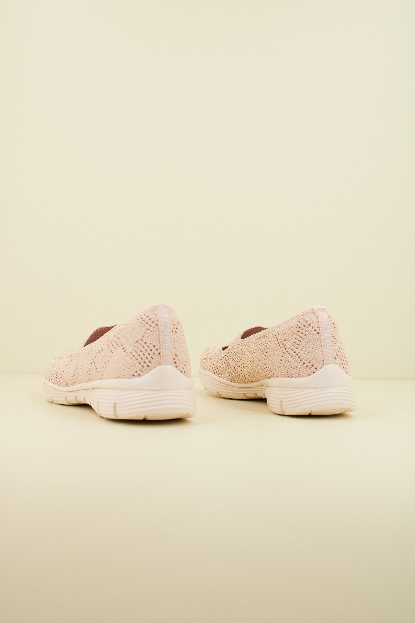 SKECHERS SEAGER - CASUAL PARTY en color BEIS  (3)