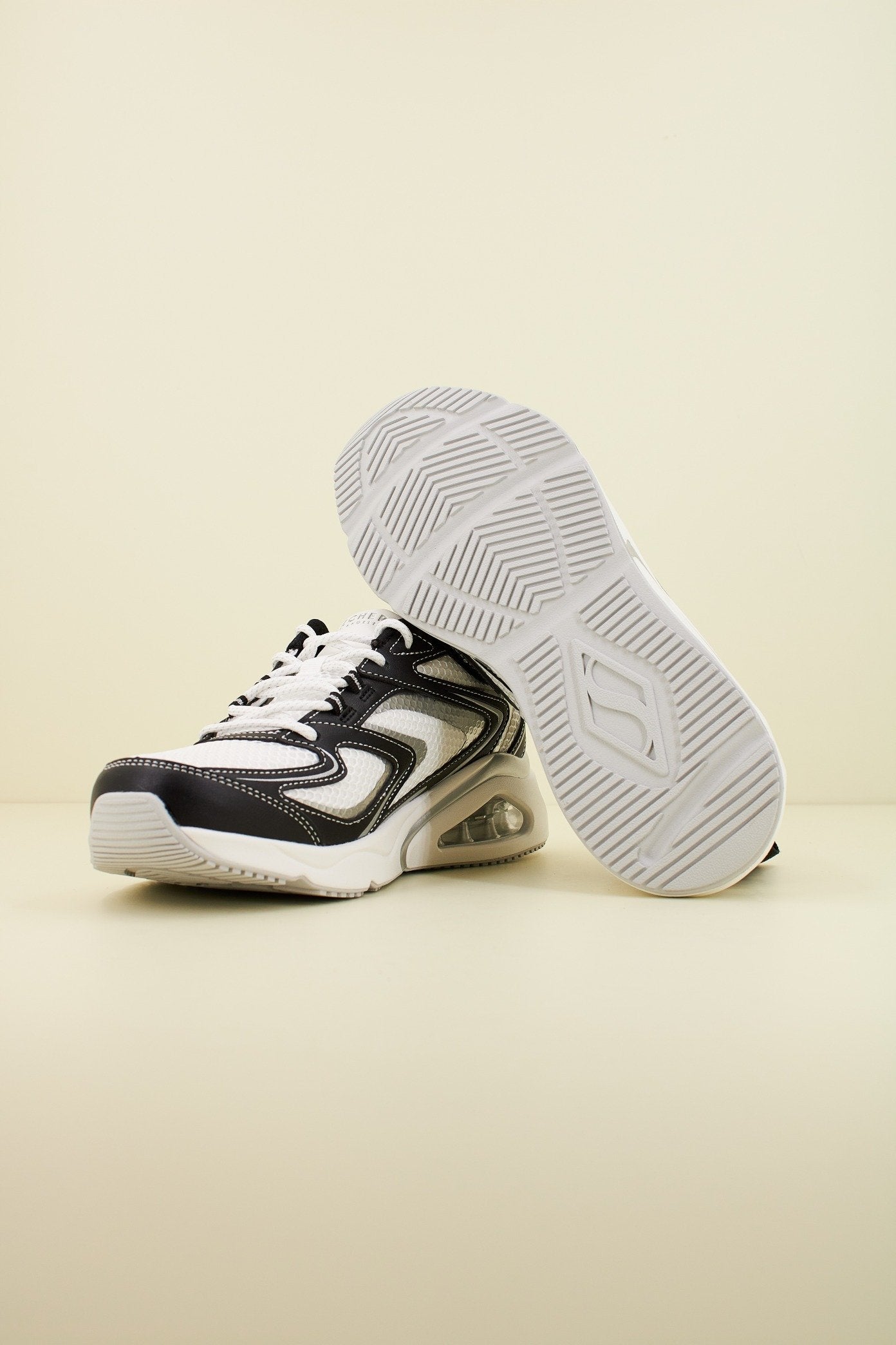 SKECHERS TRES-AIR UNO en color BLANCO  (4)