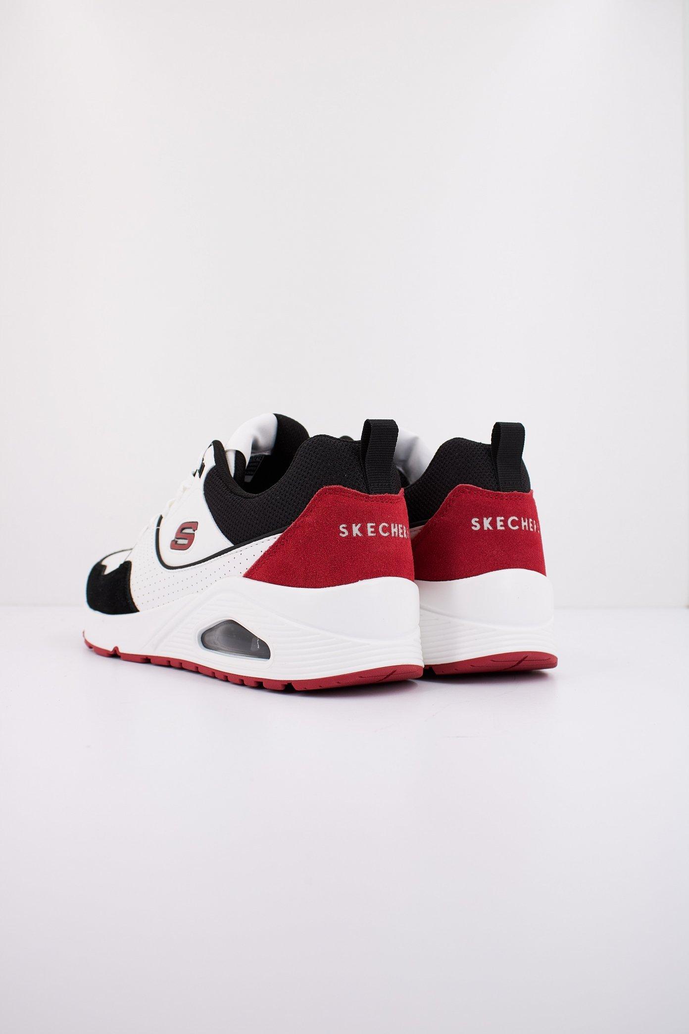 SKECHERS UNO en color BLANCO  (3)