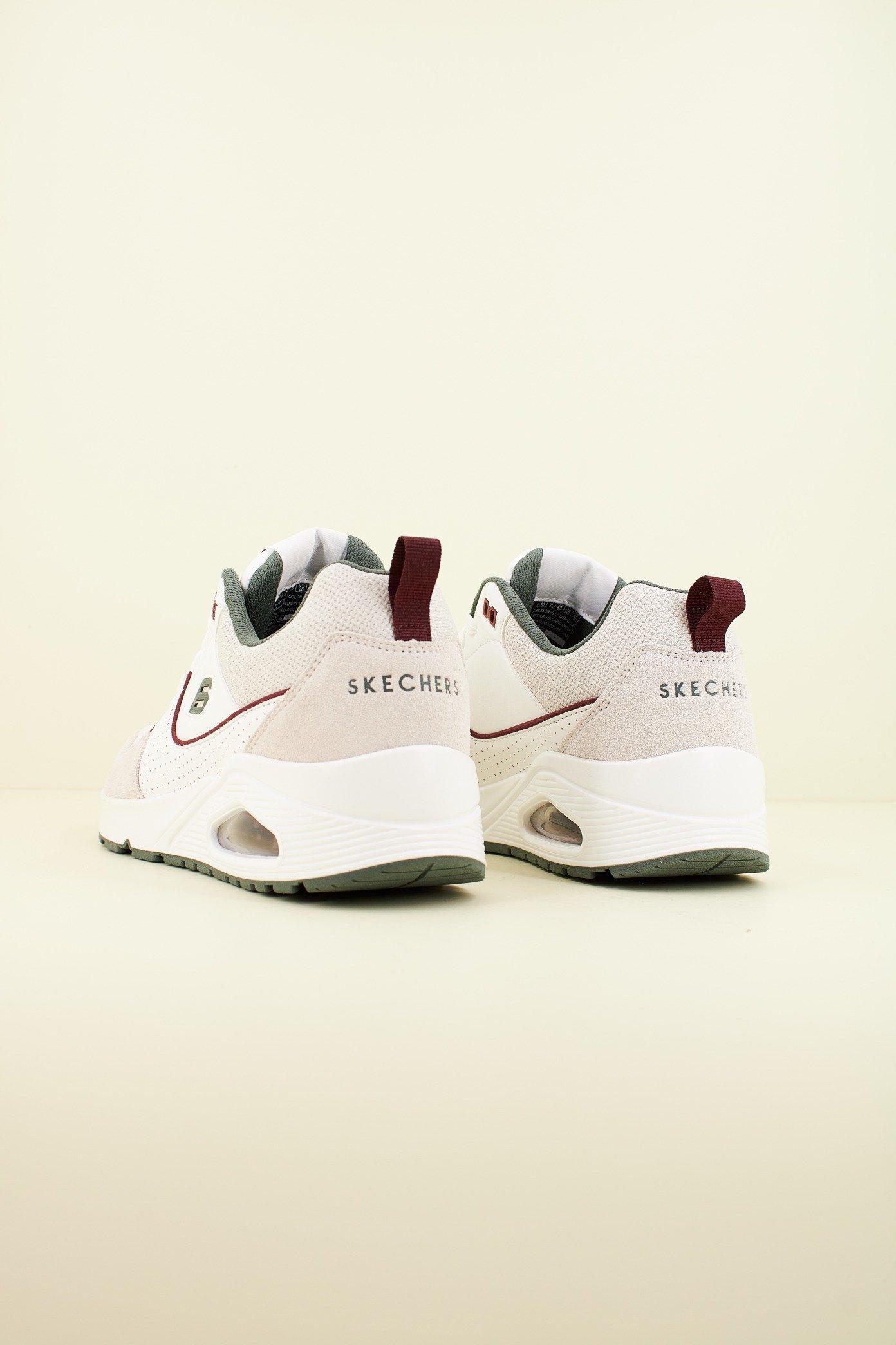 SKECHERS  UNO en color BLANCO  (3)