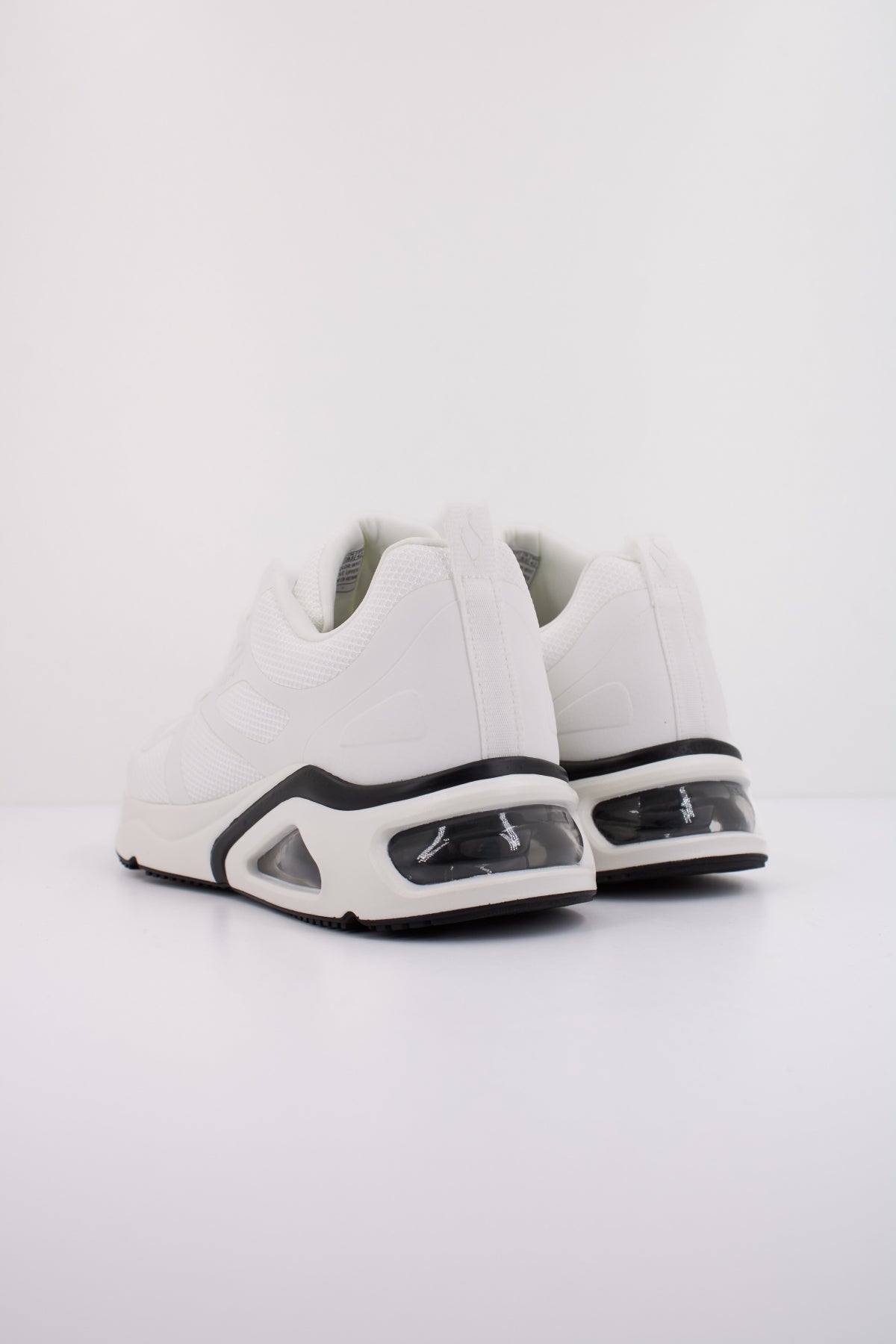 SKECHERS AIR UNO -REVOLU en color BLANCO  (4)