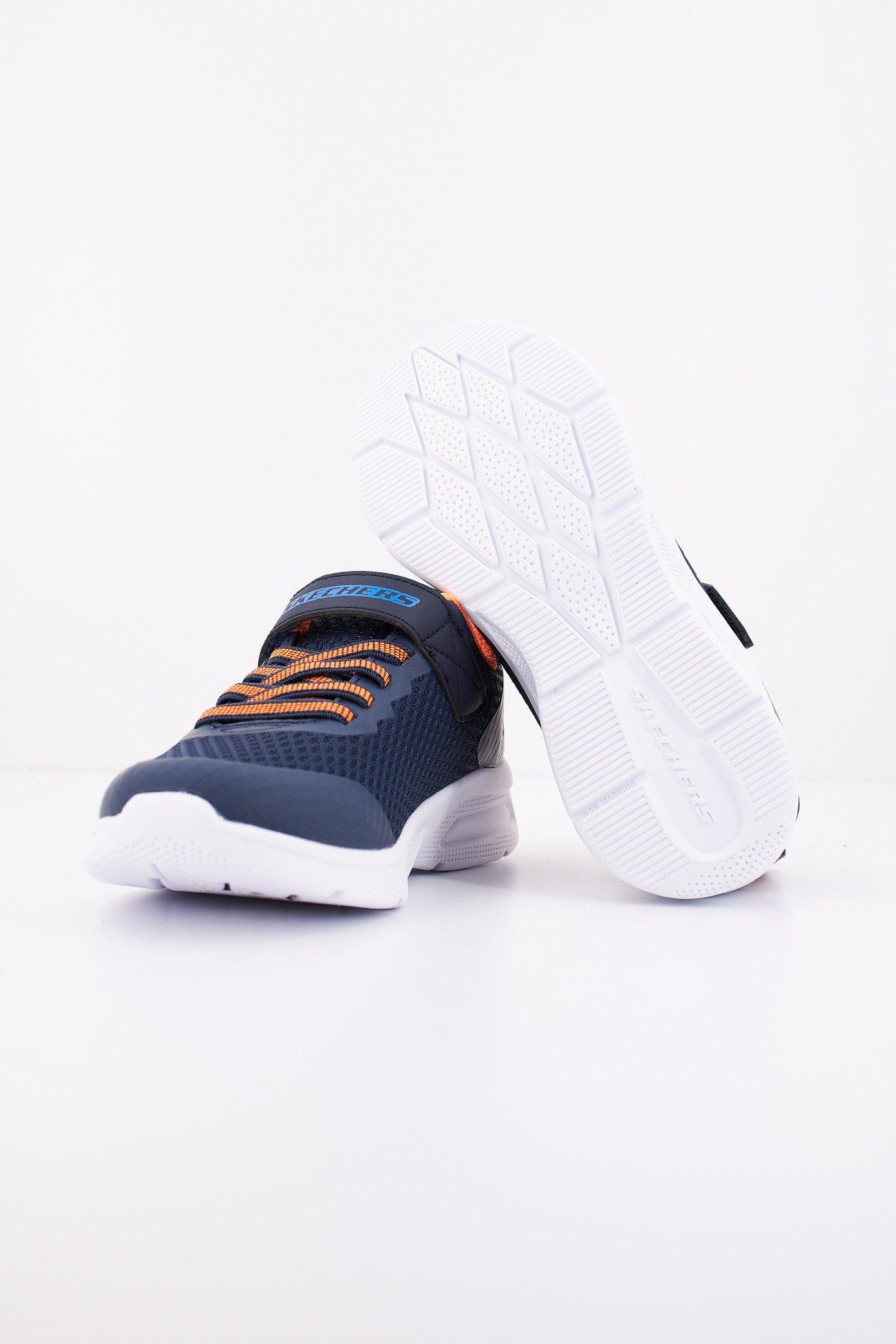 SKECHERS MICROSPEC MAX en color AZUL  (4)