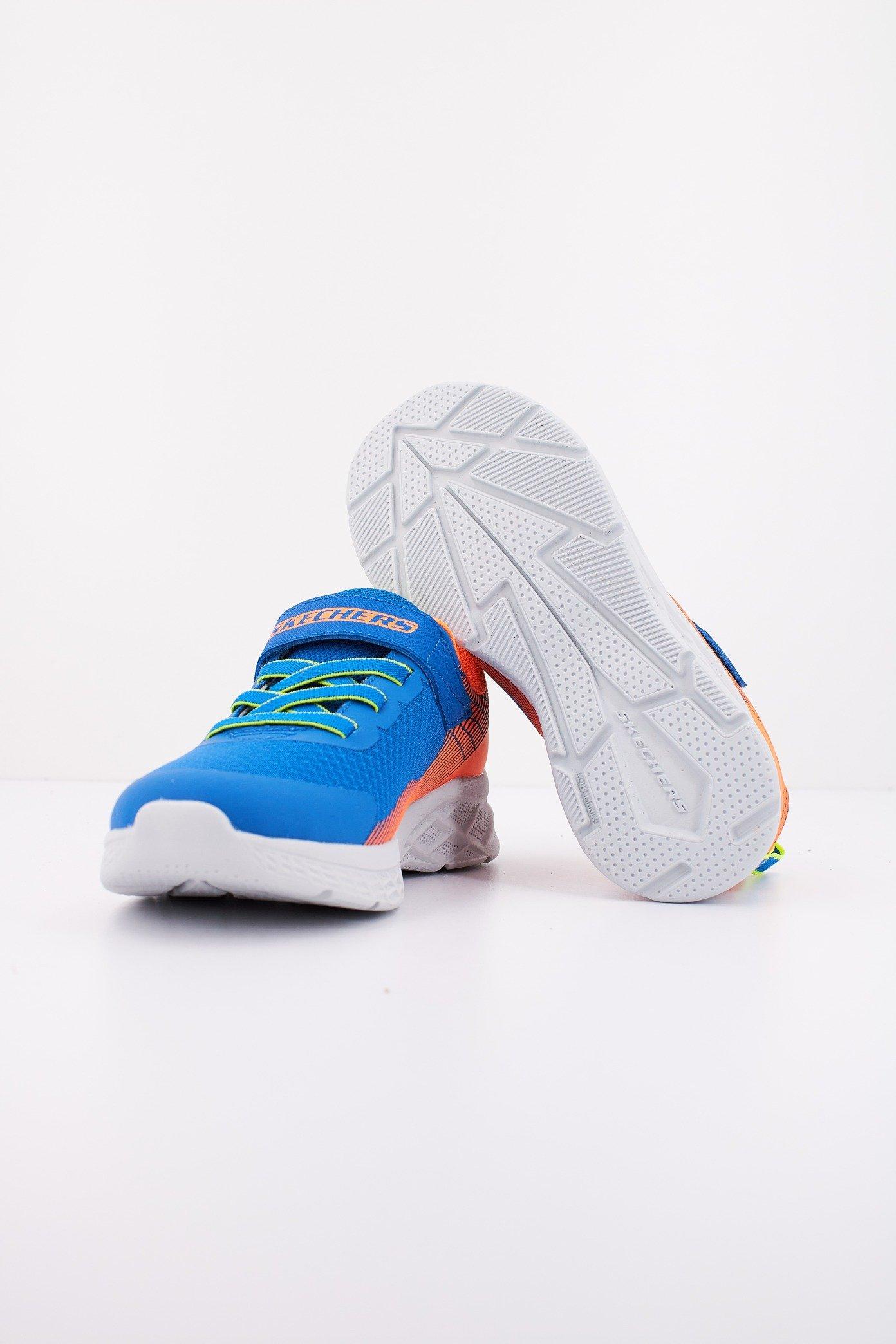 SKECHERS L  en color AZUL  (4)