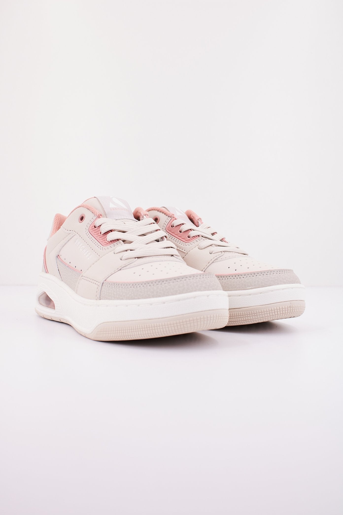 SKECHERS S  en color BEIS  (2)