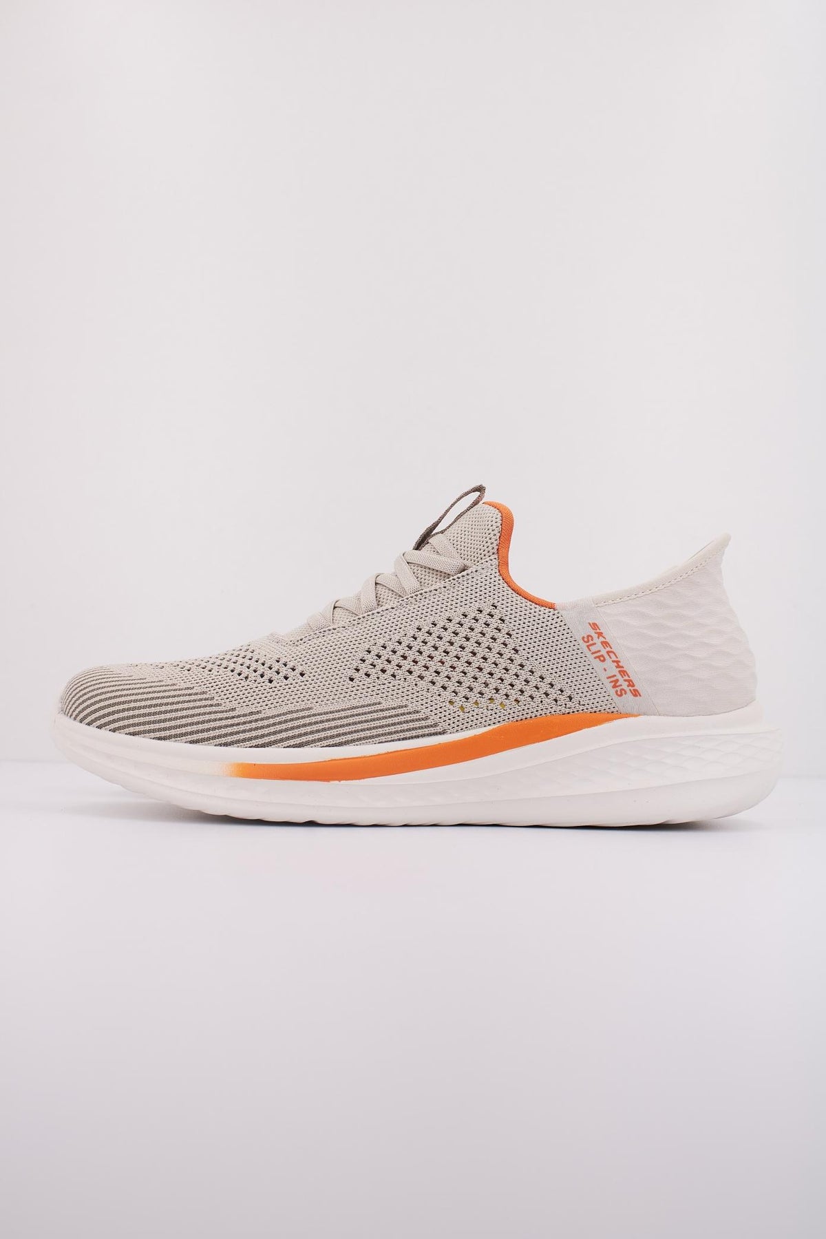 SKECHERS SLIP-INS SK SLADE en color BEIS  (1)