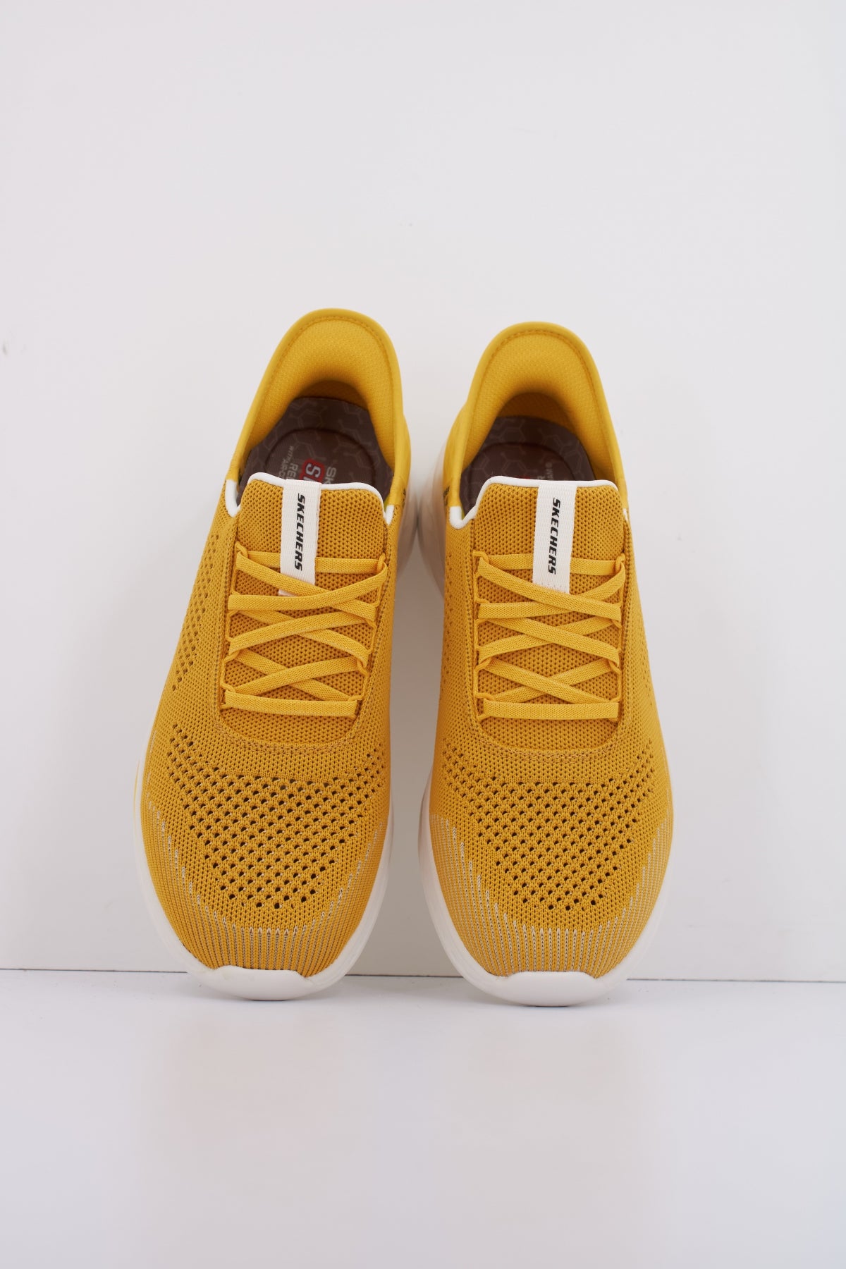 SKECHERS SLIP-INS SK SLADE en color AMARILLO  (3)