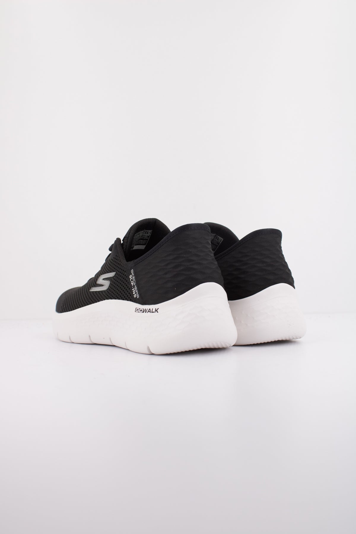 SKECHERS GO WALK FLEX GRAND ENTRY en color NEGRO  (4)